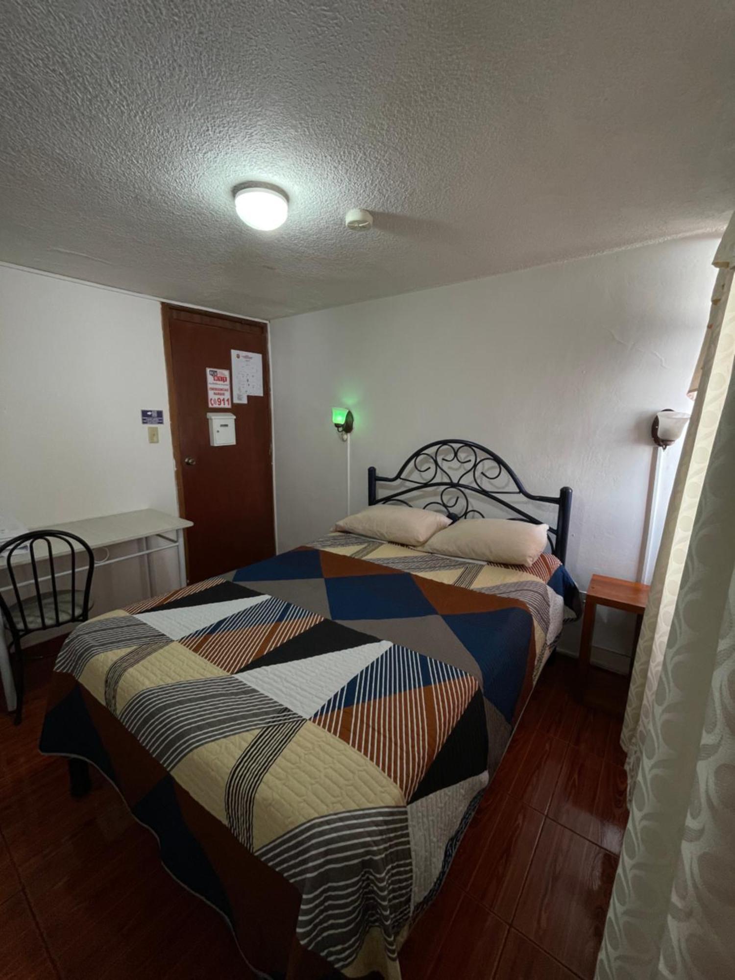 Hostal La Escondida De Quito Del Norte Экстерьер фото